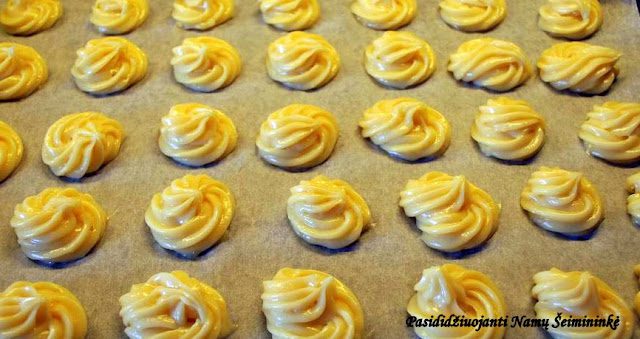 Paprasti Naminiai Sausainiai: Greitas ir Skanus Receptas